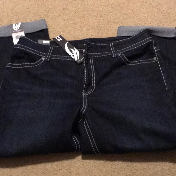 Ladies 12 Nine West Capri pants NEW with tags - Picture 5 of 5